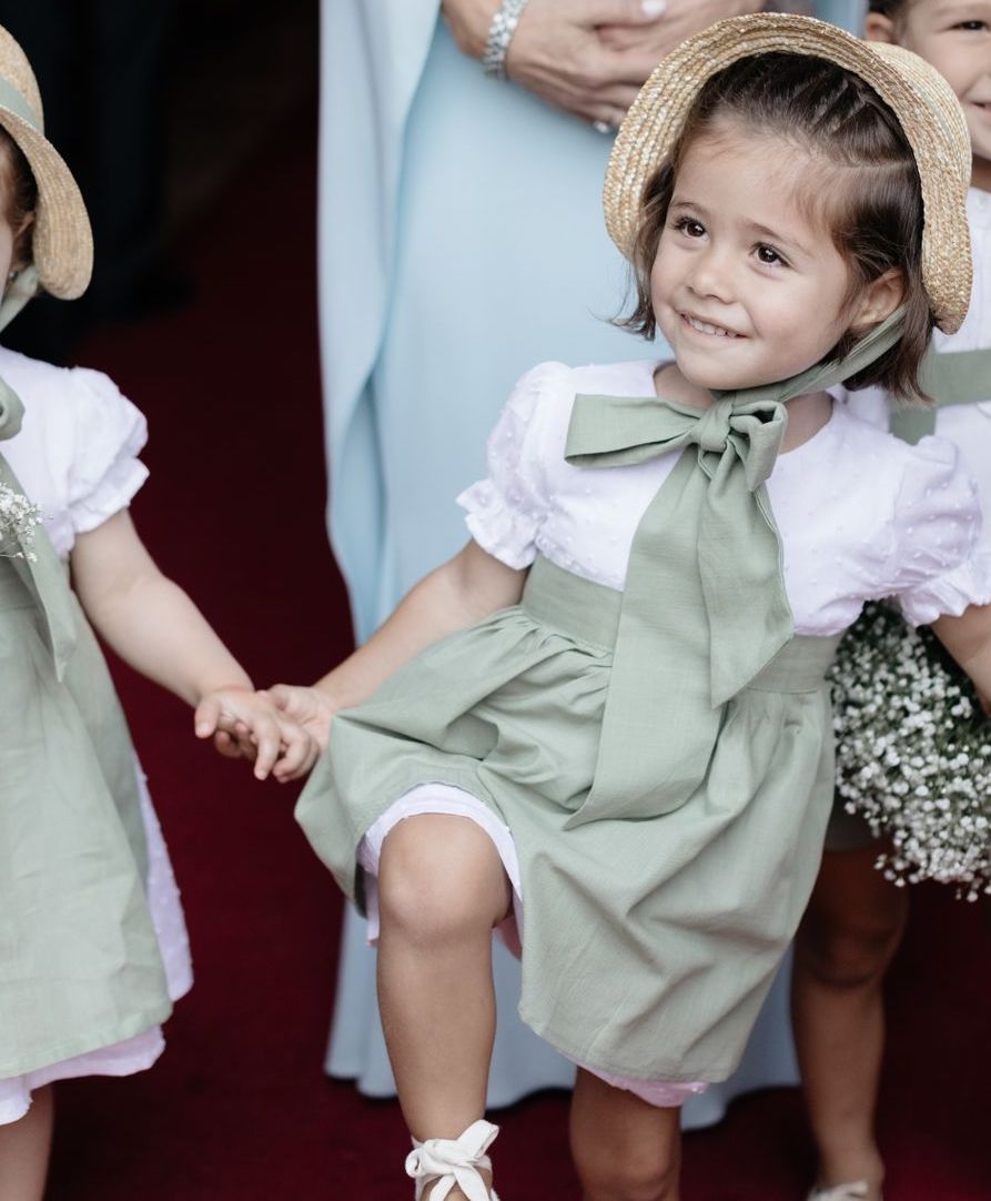 Imagen de la idea: VESTIDO CON DELANTAL